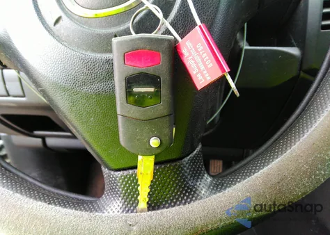 2009 Mazda Mazda5 Sport z USA, uszkodzony, nr VIN JM1CR293390358170